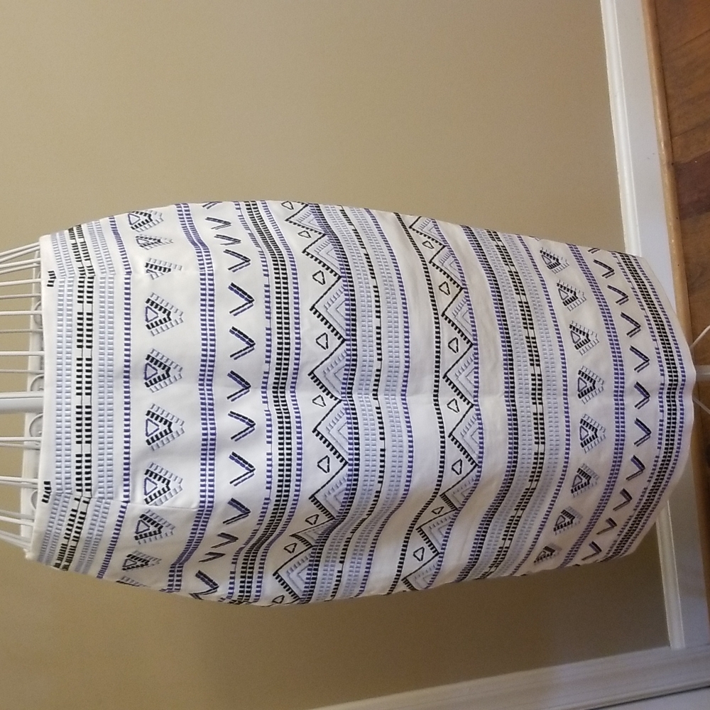 White House Black Market top and skirt - Picture 8 of 15